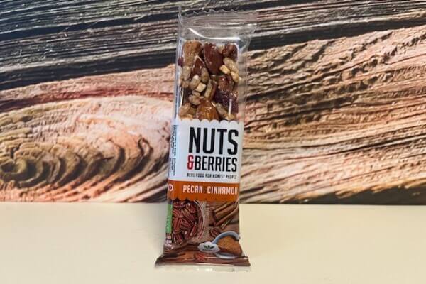 "Nuts & Berries" gezonde en lekkere reep "Pecan kaneel"