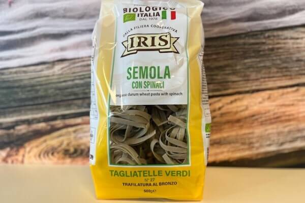 Italiaanse pasta: tagliatelle verdi (durum tarwe met spinazie)